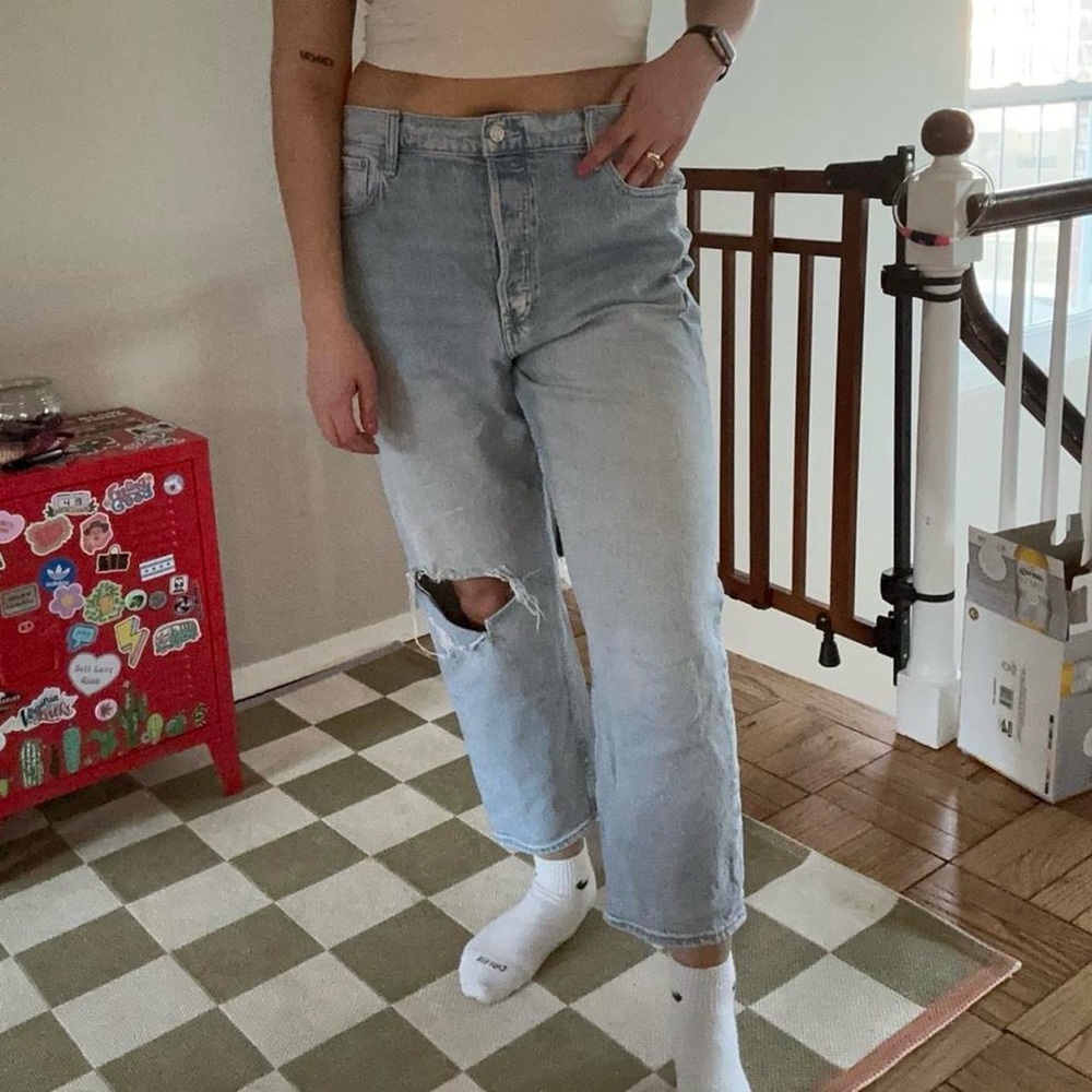 Light Blue Distressed Women's Jeans